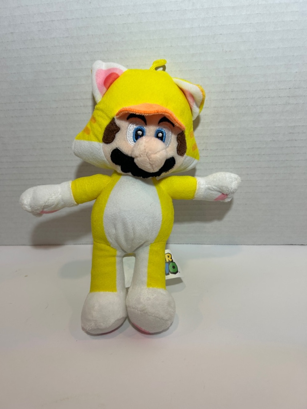 Super Mario in Cat Suit Costume plush 11" Nintendo 2019